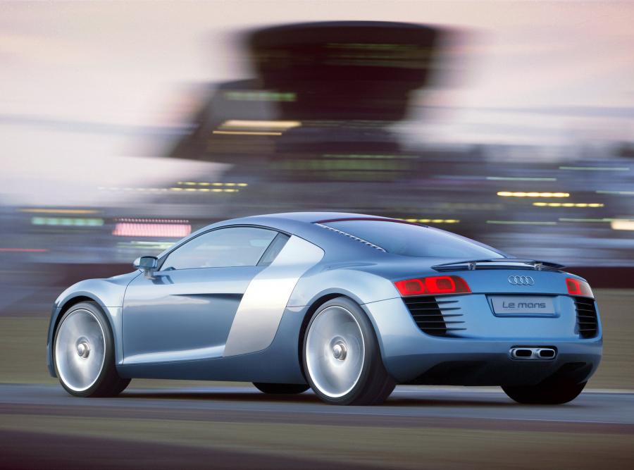  Audi R8 Le Mans Quattro Concept 2003 года  (фото 36 из 42)